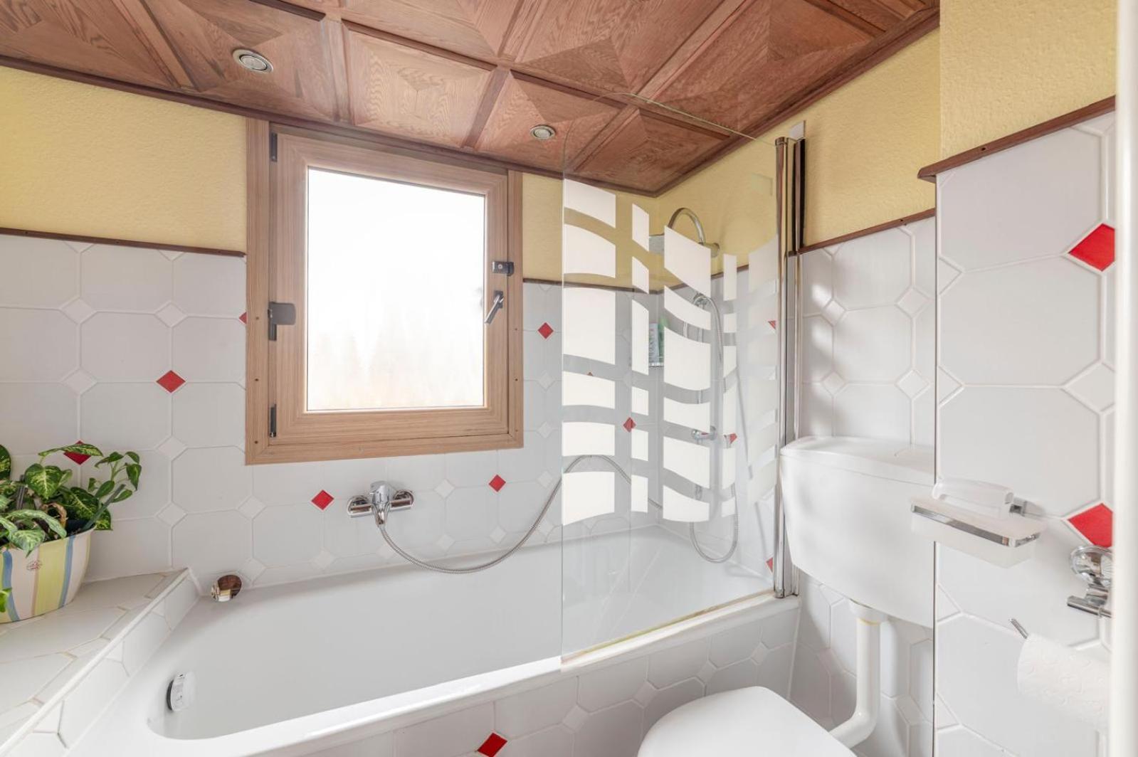 Cozy Villa With Garden, Balcony And Parking Area In Duesseldorf Екстер'єр фото