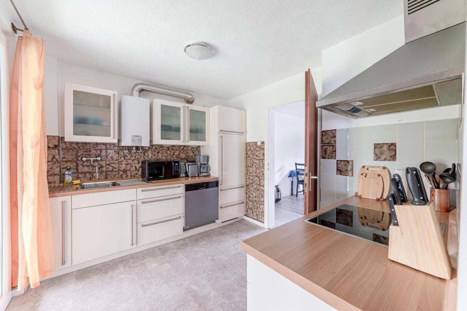 Cozy Villa With Garden, Balcony And Parking Area In Duesseldorf Екстер'єр фото