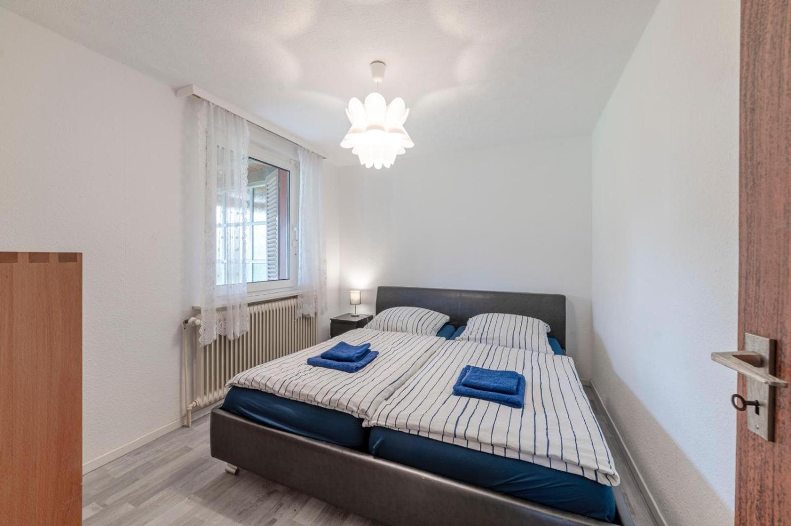 Cozy Villa With Garden, Balcony And Parking Area In Duesseldorf Екстер'єр фото