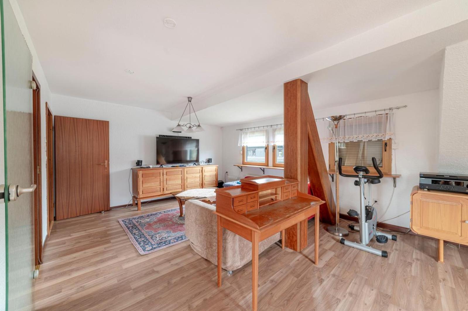 Cozy Villa With Garden, Balcony And Parking Area In Duesseldorf Екстер'єр фото